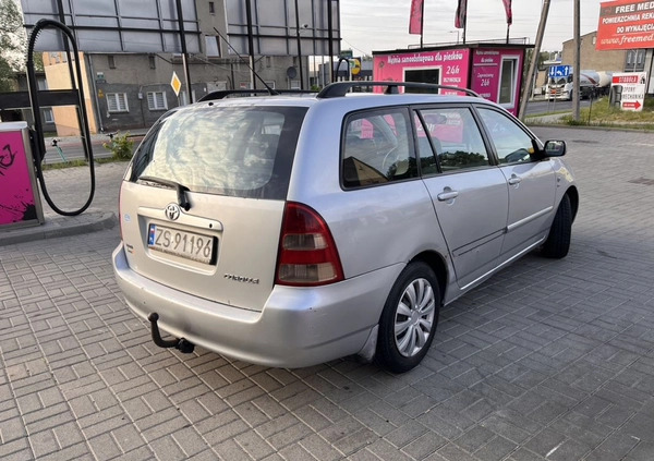 Toyota Corolla cena 7800 przebieg: 280000, rok produkcji 2003 z Szczecin małe 121